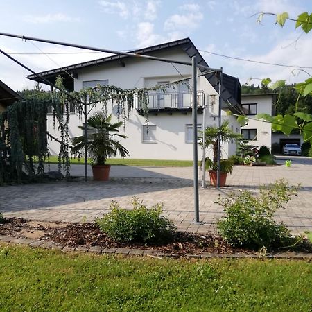 Gemuetliche Wohnung In Velden! Velden am Wörthersee Екстериор снимка